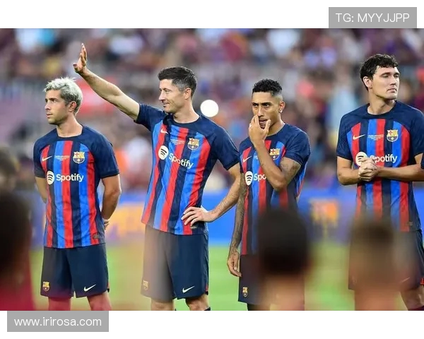 武汉篮球队转换打法深度解析与战术优势探讨 武汉篮球队转换打法深度解析与战术优势探讨