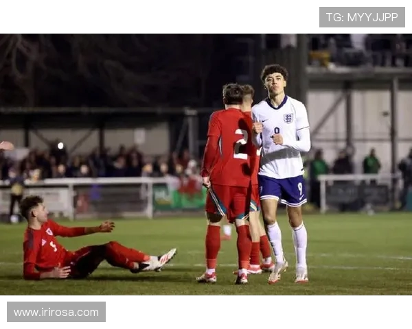 切尔西U19对阵罗马U19精彩对决展现年轻球员的足球才华与激情