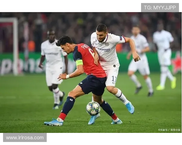 斯特拉斯与第队的精彩对决分析及赛季表现展望